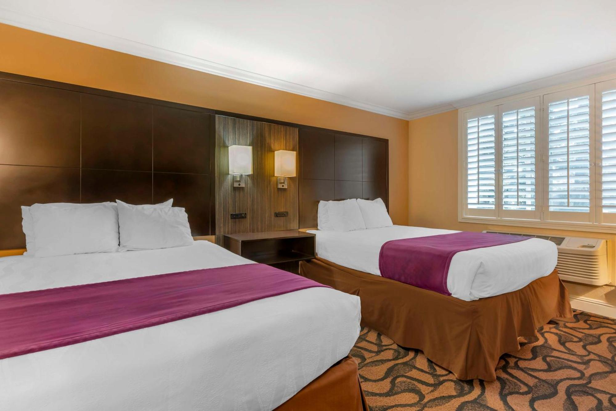 Best Western Plus Airport Plaza San Jose Exterior photo